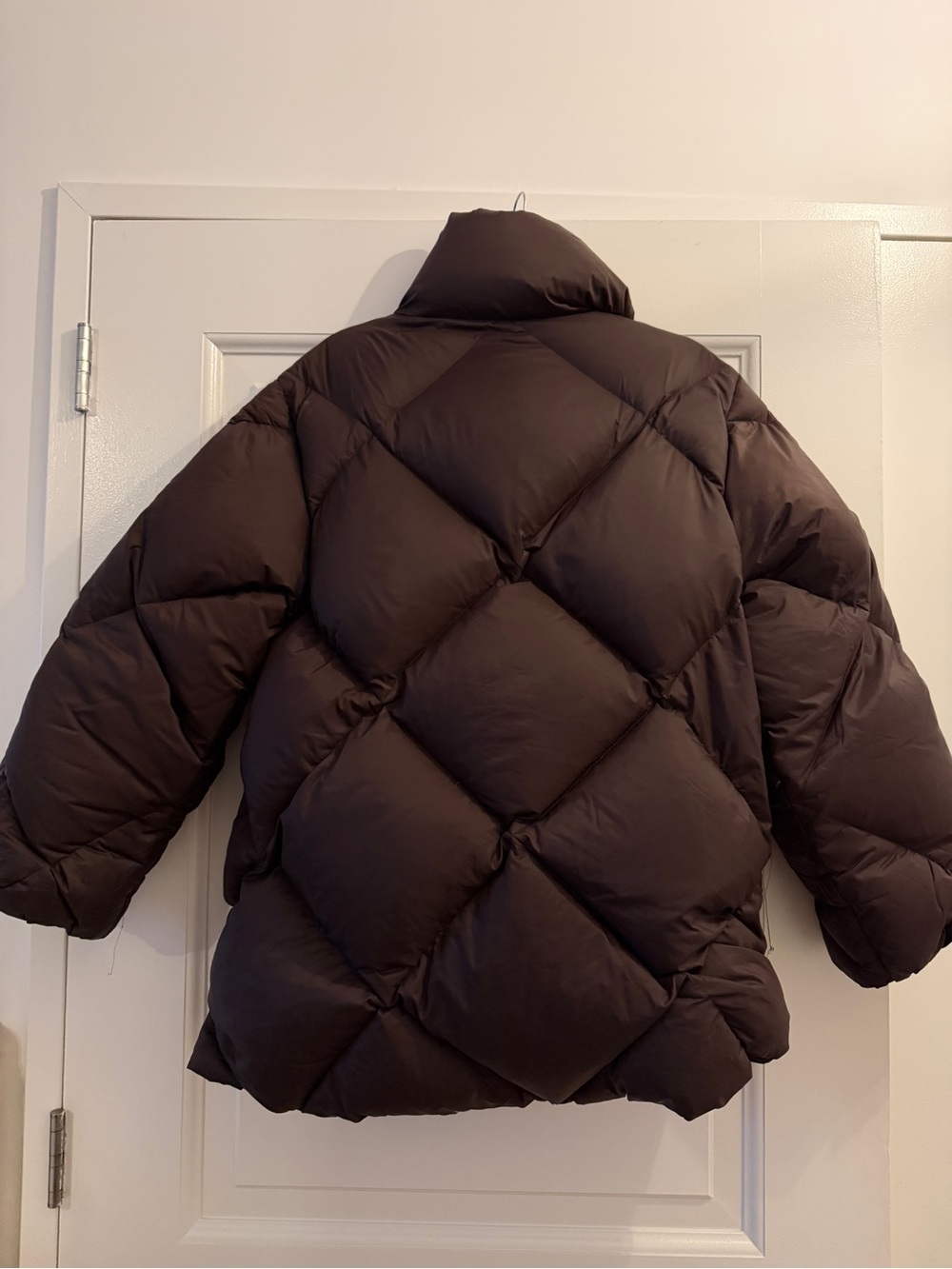 & Other Stories Dark Brown Quilted Puffer Jacket - Picture 8 of 10